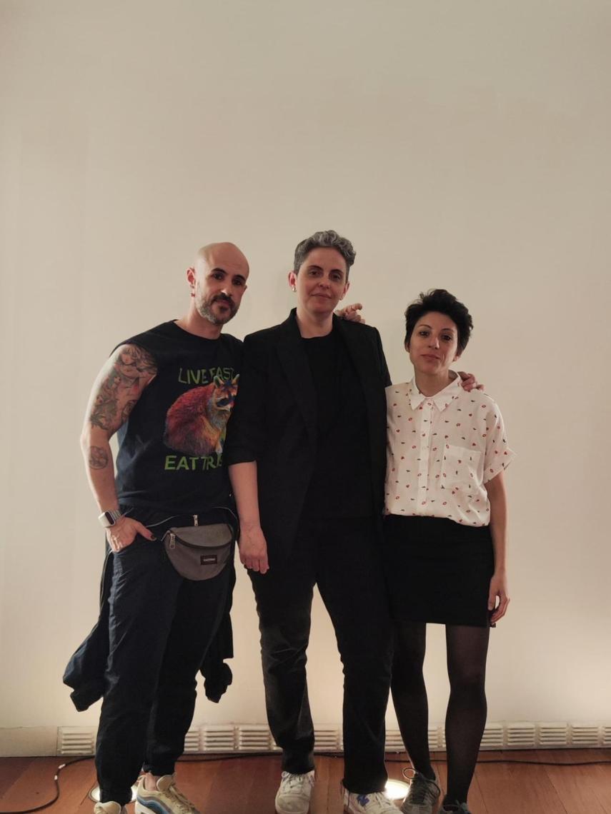Óscar Romero, Ana Murillo y Sandra Cendal, socios de la librería MaryRead. Foto: Ana Murillo