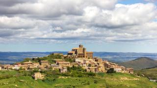 El castillo medieval que debes visitar una vez en la vida: está en uno de los pueblos más bonitos de España