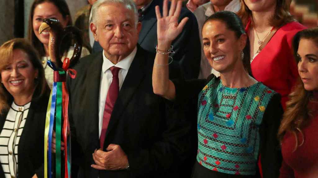 Claudia Sheinbaum, candidata a la presidencia de México, con el actual mandatario Andrés Manuel López Obrador.