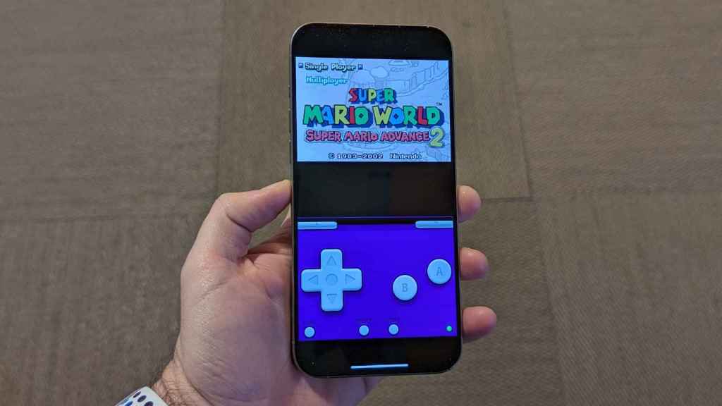 Super Mario World en iPhone 15 Pro Max con el emulador iGBA