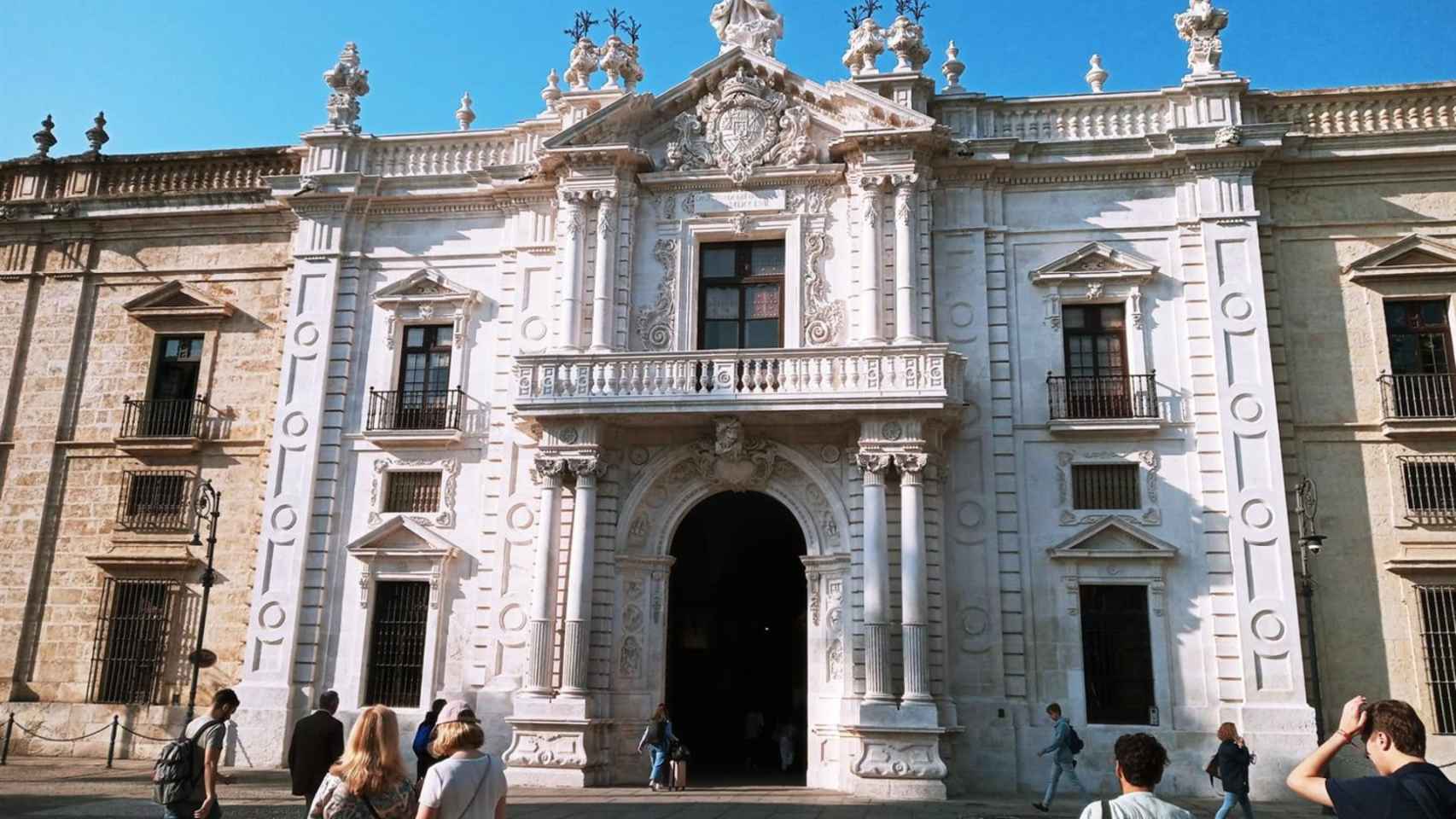 Fachada del Rectorado de la Universidad de Sevilla.