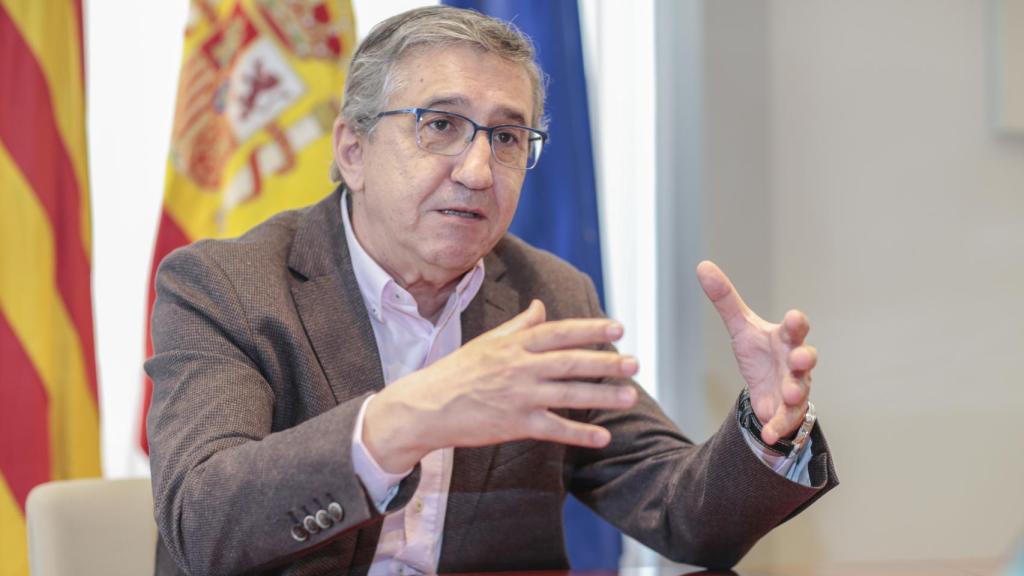 Entrevista a José Antonio Rovira, conseller de Educación, Universidades y Empleo  de la Comunitat Valenciana.