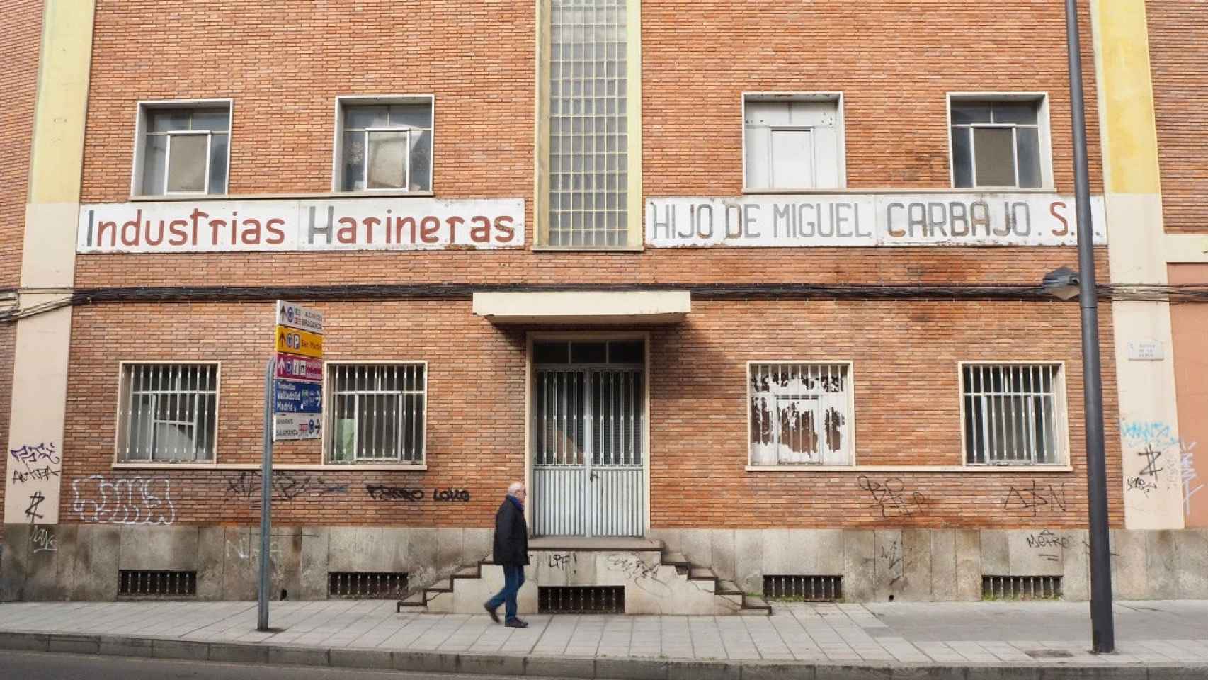 Edificio de Industrias Harineras Hijos de Miguel Carbajo