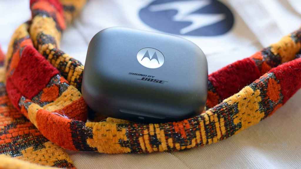Motorola Buds+