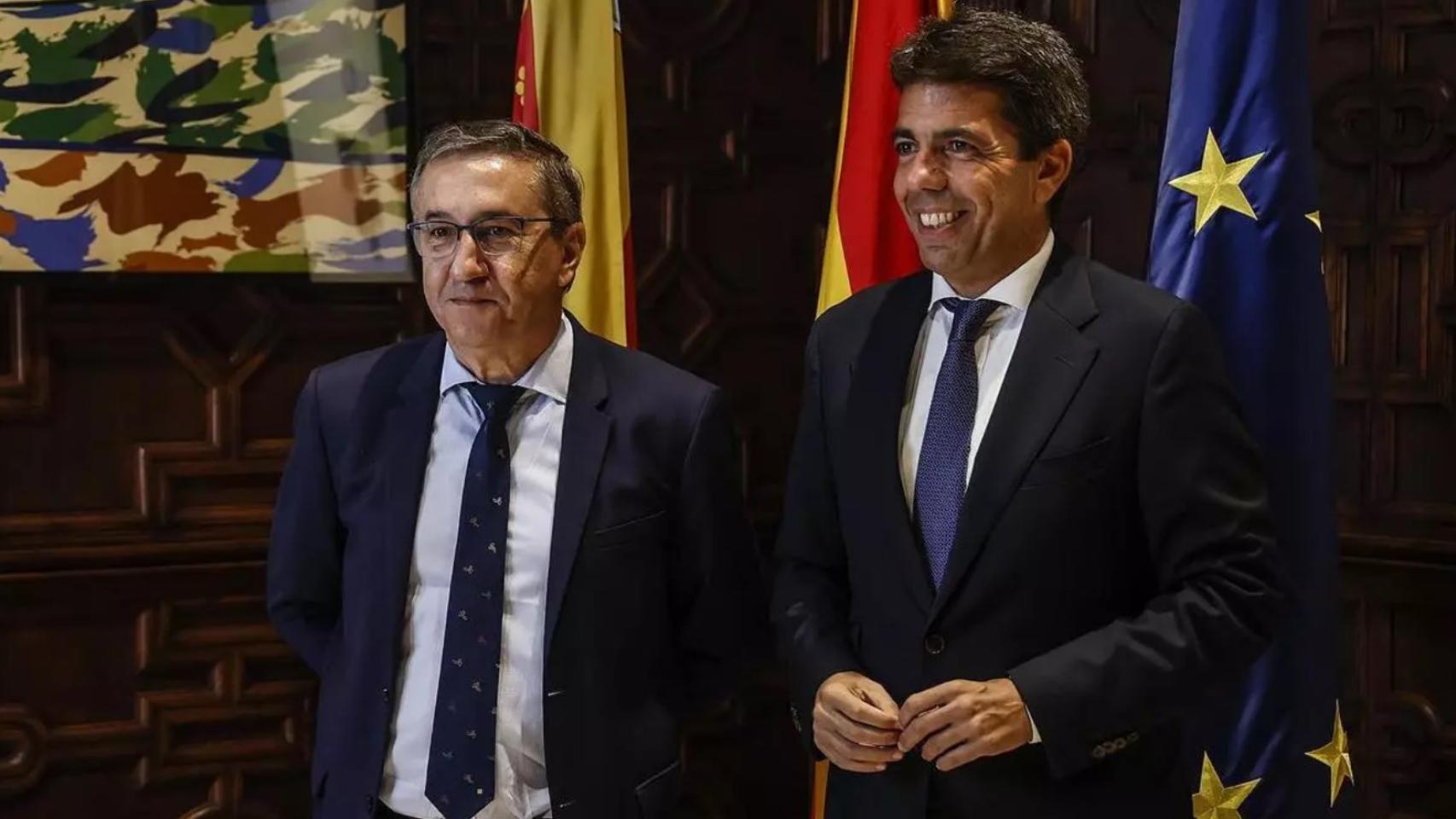 El 'conseller' de Educación, José Antonio Rovira, y el presidente de la Genralitat, Carlos Mazón.