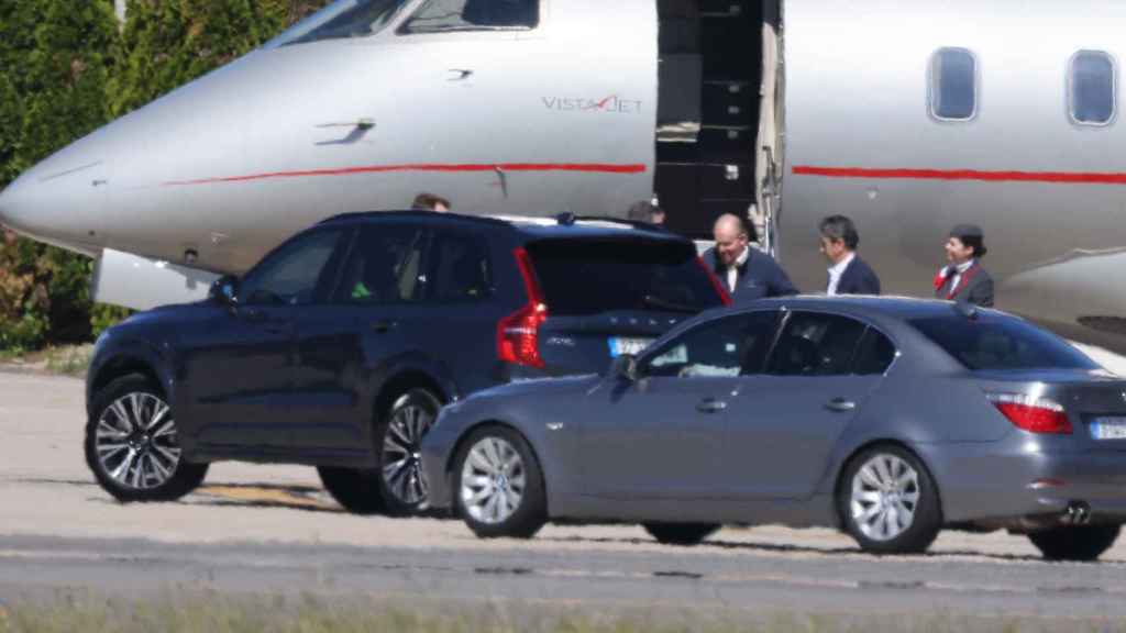 Juan Carlos, en su llegada a Vigo.