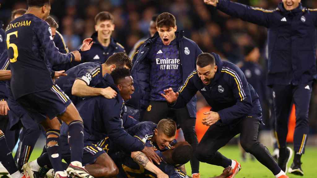 Los jugadores del Real Madrid celebran el pase a las semifinales.