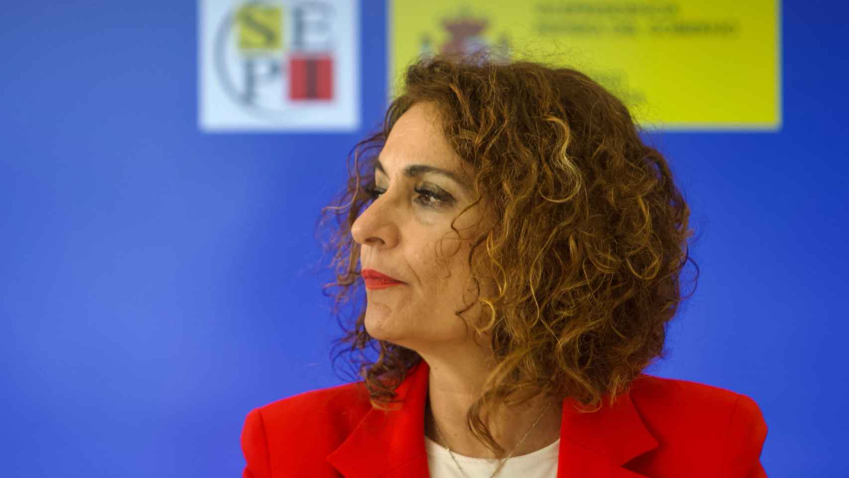 La vicepresidenta primera y ministra de Hacienda, María Jesús Montero, durante su visita este miércoles a las instalaciones de Navantia en San Fernando (Cádiz).