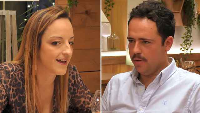 Una militante de Vox acude a 'First Dates' en busca de un macho ibérico español: Mi Santi me gusta mucho