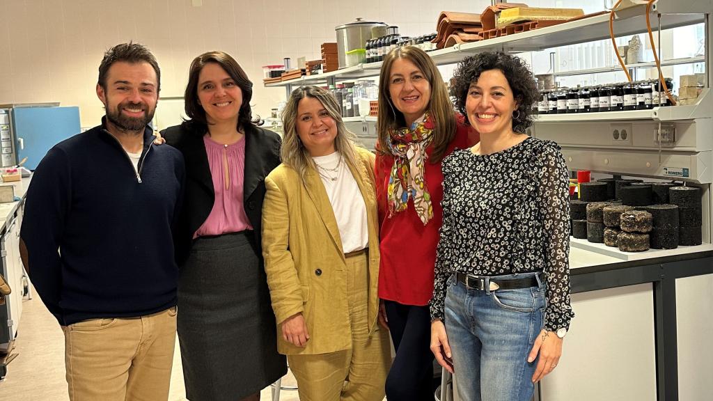 Aitor Cristiam Raposeiras, Ana Belén Ramos, Diana Movilla , María Ascensión Rodríguez y María Almudena Frechilla