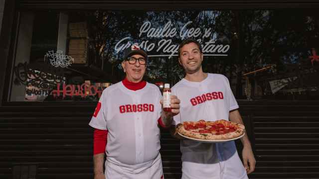 Paulie Gee, el pizzero de 70 años más famoso de Nueva York que ha traído su pizza picante a España