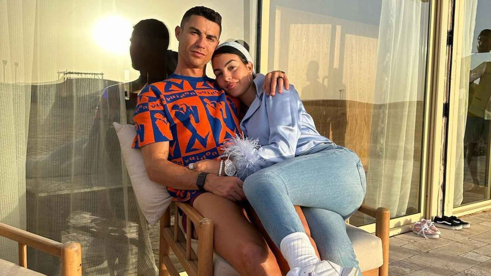 Georgina Rodríguez y Cristiano Ronaldo, en sus redes sociales.