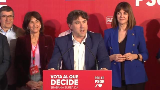 Pedro Sánchez rompe la tendencia a la baja y consolida su pacto a dos bandas con PNV y Bildu