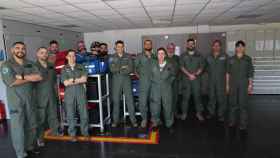 La teniente coronel Pilar Salvador (centro) junto al equipo sanitario que viajó a Tailandia