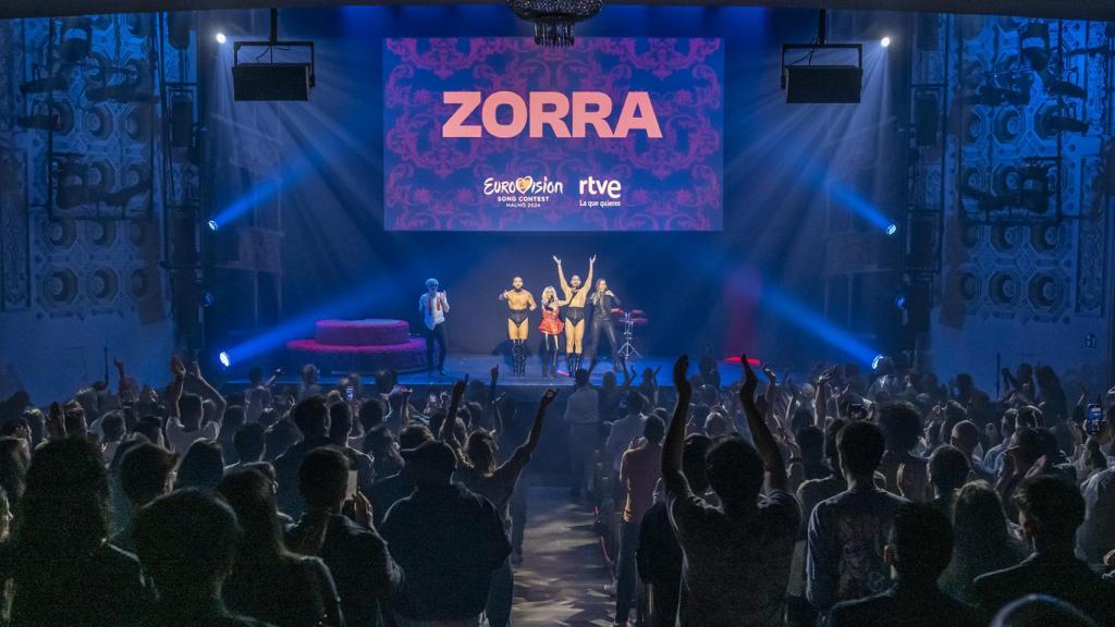 El patio de butacas del Teatro Albéniz de Madrid volvió a corear el 'Zorra' de Nebulossa.
