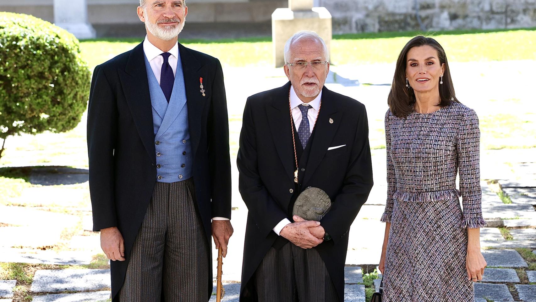 Luis Mateo Díez, Premio Cervantes, junto a los reyes Felipe VI y Letizia