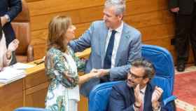 Alfonso Rueda, en el Parlamento gallego tras la aprobación de la ley del litoral el pasado 4 de julio./