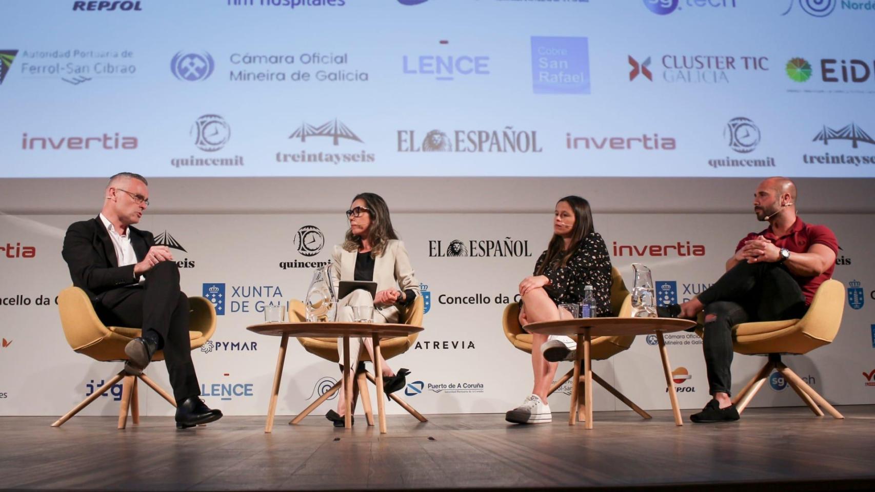 Mesa redonda acerca del deporte y la salud mental en el III Foro Económico ‘La Galicia que viene’.