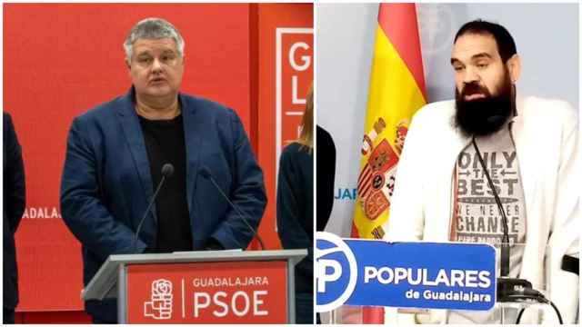 El actual alcalde, Jacinto Lobo (PSOE), y a su derecha Juan Pablo Carpintero, el anterior regidor del PP