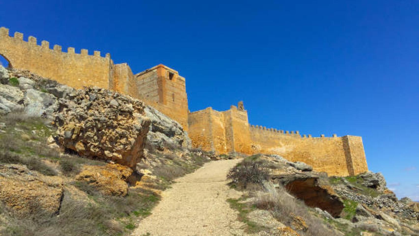 Vista del castillo de Gormaz, en Soria