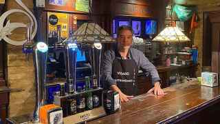 El bar que decidió dar un giro total en los 80 para convertirse en una taberna irlandesa de éxito