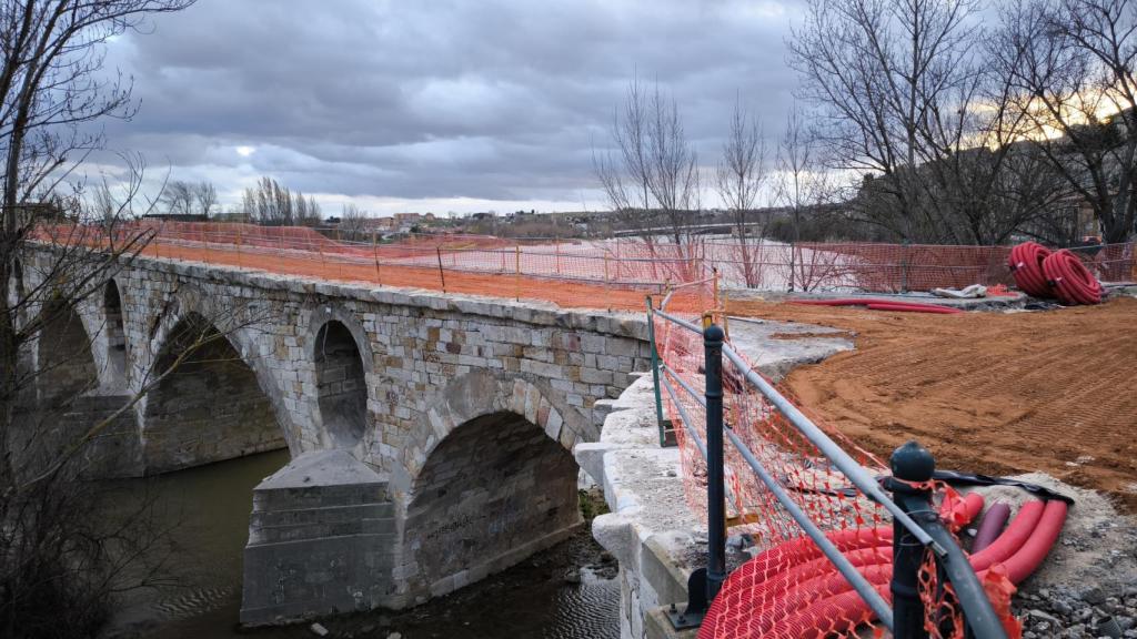 Obras en el Puente de Piedra de Zamora