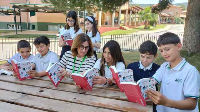 Alumnos de uno de los centros educativos de ELIS en Murcia.