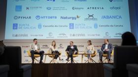 A la izquierda Antonio Soto ( Verne Technology Group), Nereida Canoso (Concelleira de Innovación), Verónica Bolón (Universidad de A Coruña) y Óscar González (Centro Tecnlógico ITC)