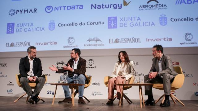 Imagen de la mesa redonda ‘¿Están Galicia y sus empresas preparadas para un ciberataque?’, en la segunda jornada del III Foro Económico Español en Galicia ‘La Galicia que viene’.