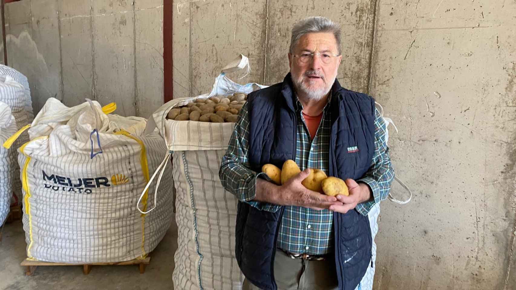  La patata egipcia va a acabar con la española : la alerta de agricultores como Alberto Duque