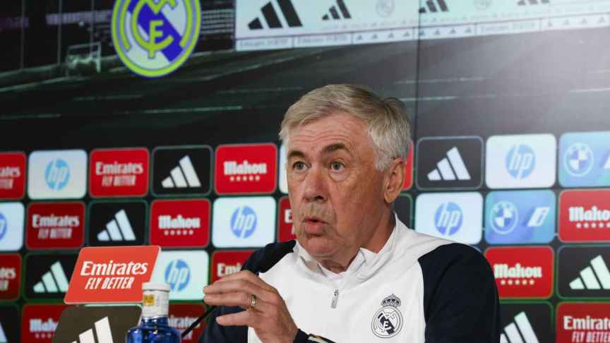 El entrenador del Real Madrid Carlo Ancelotti durante la rueda de prensa