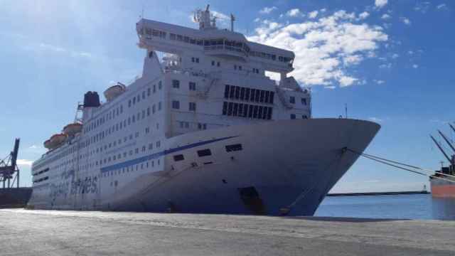 Detención del buque 'Moby Dada' en Alicante.