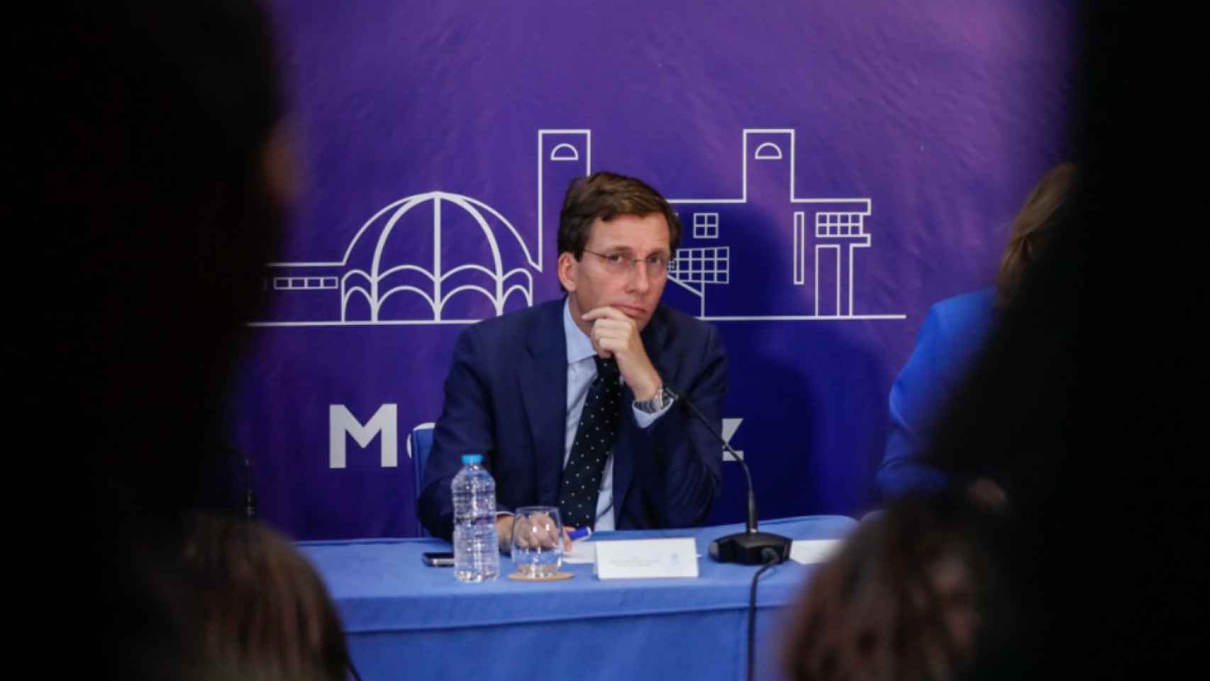 El alcalde de Madrid, José Luis Martínez-Almeida, este jueves durante la rueda de prensa posterior a la Junta de Gobierno del Ayuntamiento de Madrid.