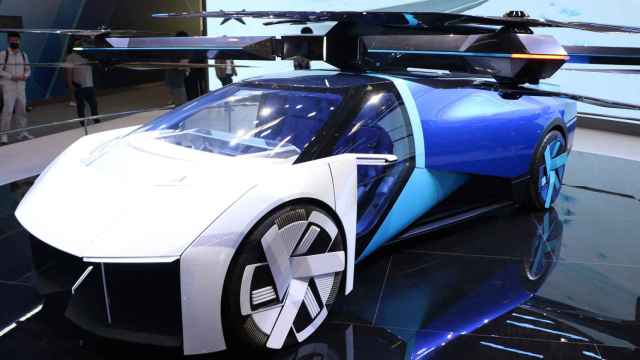 Así es el coche volandor de Xpeng presentado en el Salón de Pekín.