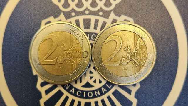 Imagen de dos monedas de 2 euros