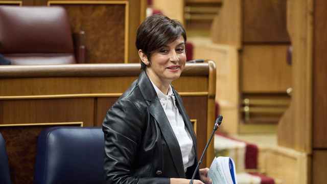 Isabel Rodríguez, durante una sesión de control al Gobierno, en el Congreso de los Diputados.