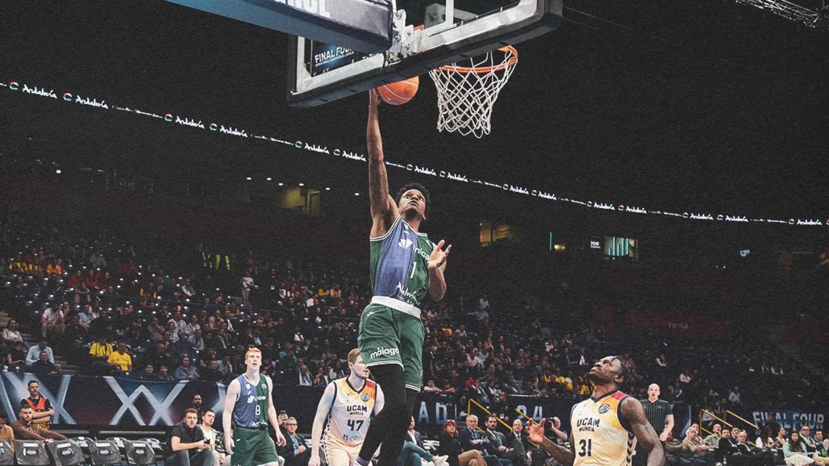 Tyson Carter durante el Unicaja vs. UCAM Murcia de la BCL