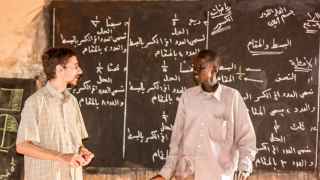 El sacerdote Jorge Naranjo, el único español entre bombas en la guerra de Sudán: dirige una universidad en medio de la hambruna