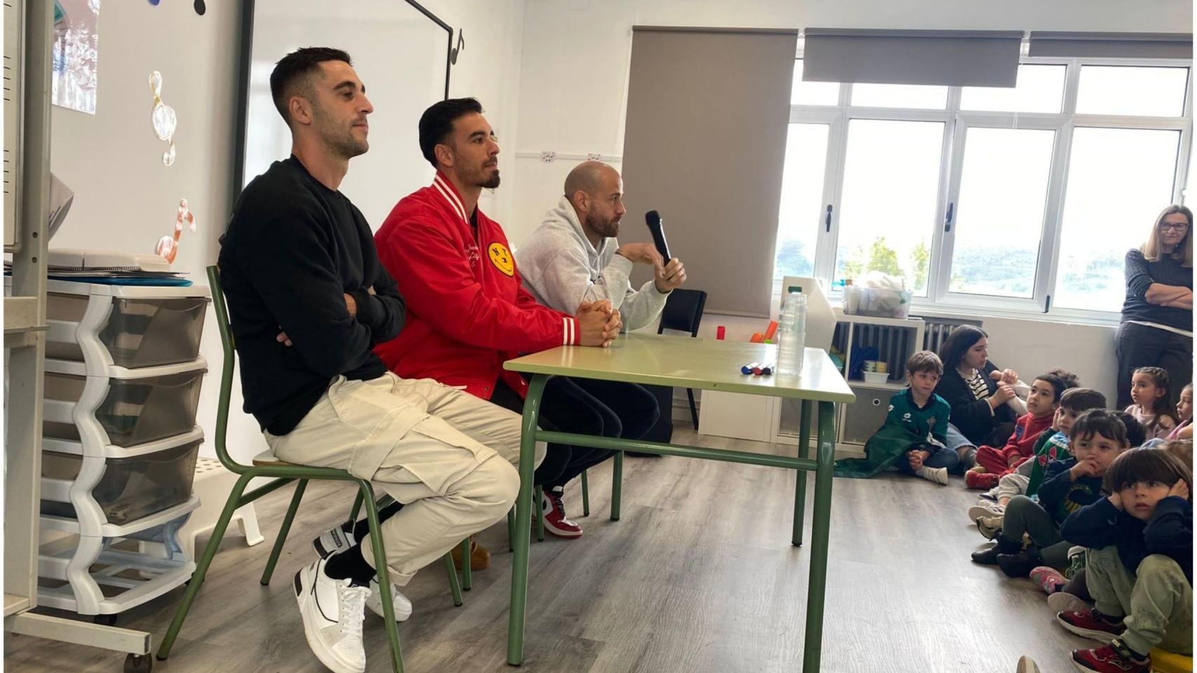 Gazzaniga, Jon García y Sabin Merino, esta mañana, en el Juan de Lángara