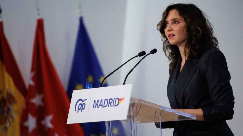 La presidenta de la Comunidad de Madrid, Isabel Díaz Ayuso, interviene durante la clausura de la I Intermunicipal del PP de Madrid