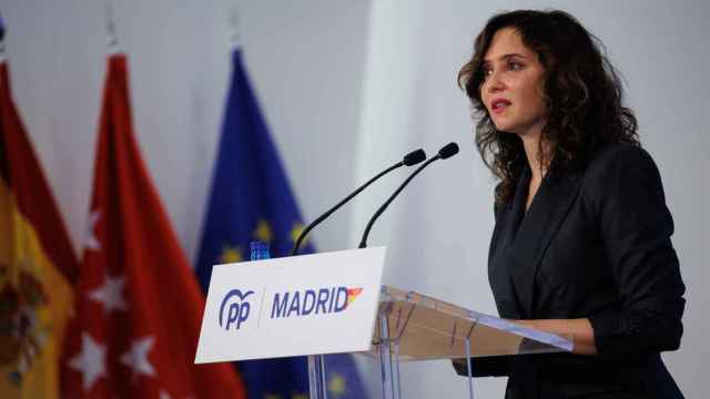 La presidenta de la Comunidad de Madrid, Isabel Díaz Ayuso, interviene durante la clausura de la I Intermunicipal del PP de Madrid