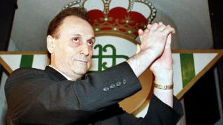 El Betis se estrena en la Cartuja mientras construye el nuevo Villamarín, el sueño inconcluso de Ruiz de Lopera hace 20 años
