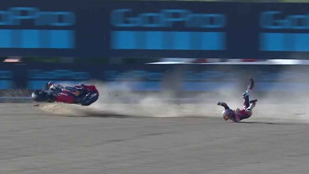 Momento del accidente de Pedro Costa en Jerez.