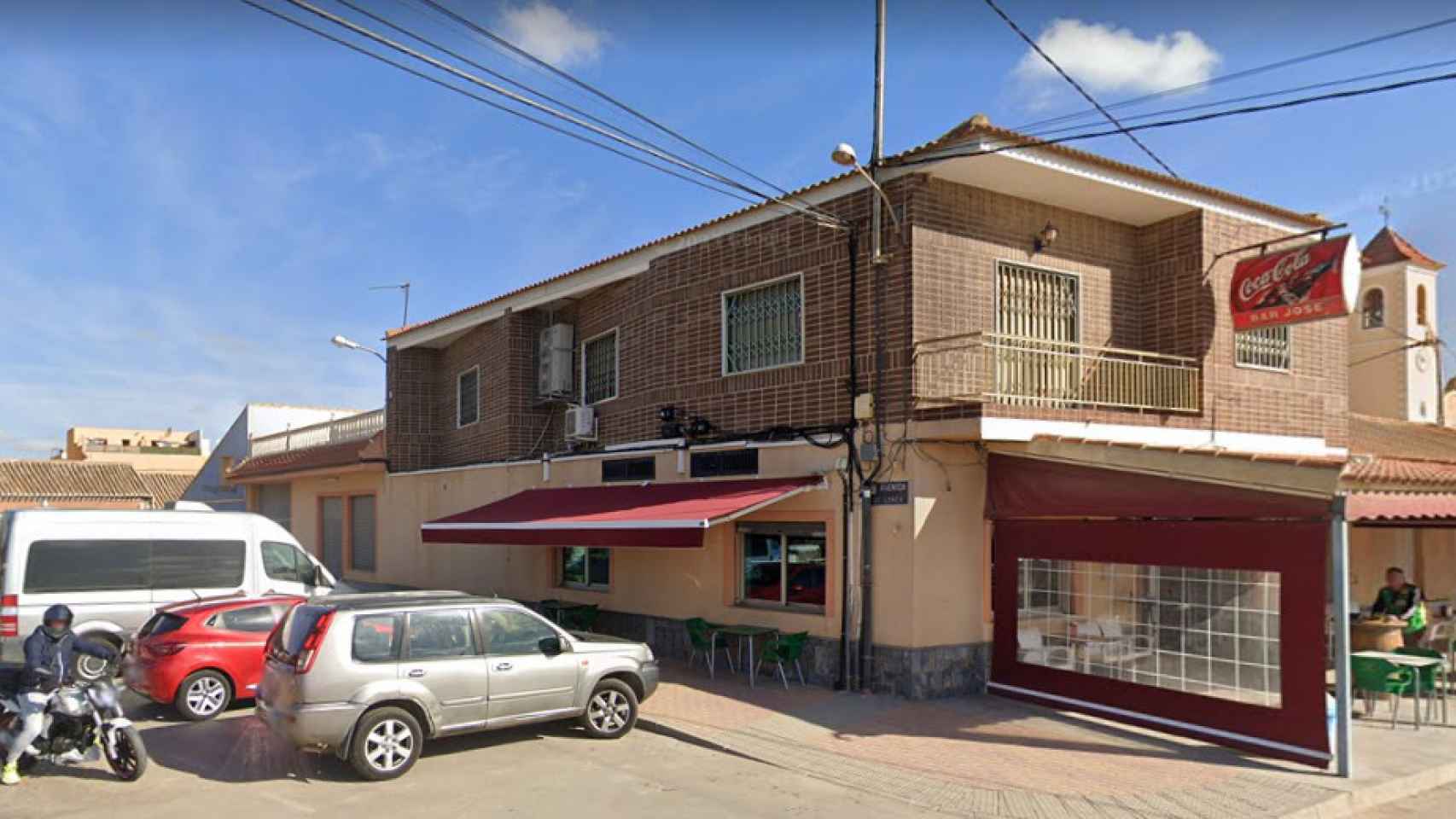 El farol de José Amaro que le salvó en el atraco a su bar en El Jimenado:  Iban a por mí con una pistola 