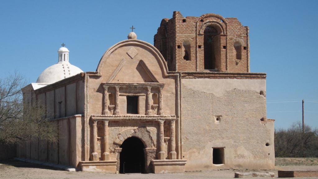 Misión de San José de Tumacácori en Arizona.