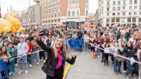 Olga Carmona se estrena como embajadora en la Gran Vía de Madrid