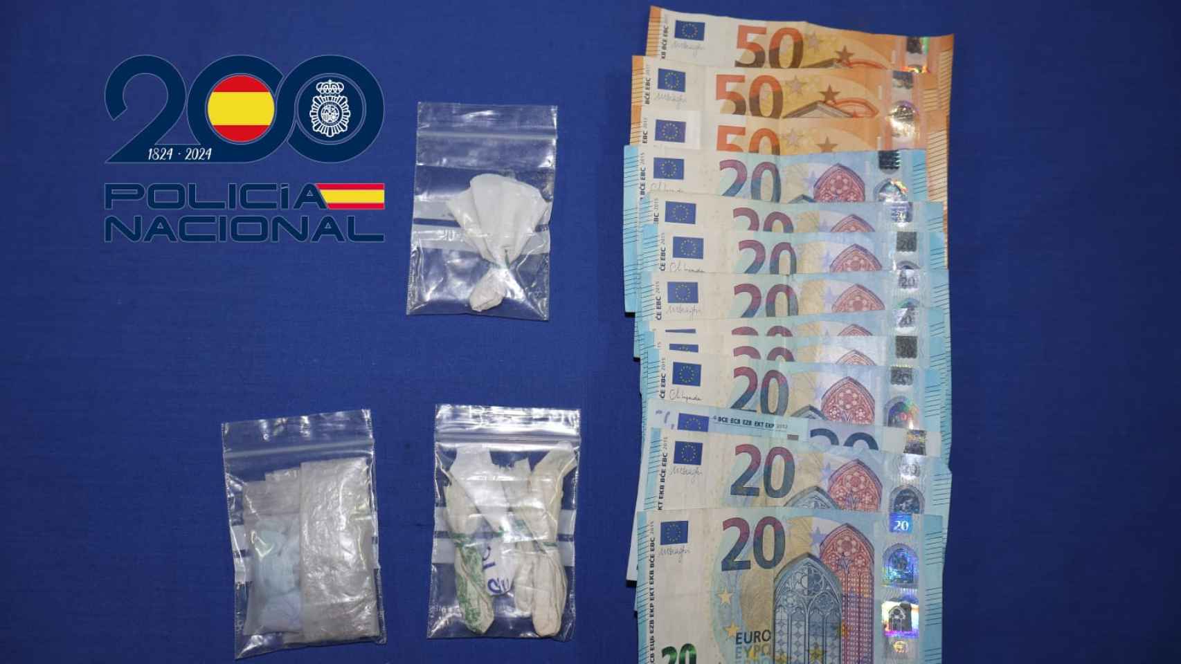 El dinero y la droga incautada a un hombre en Salamanca