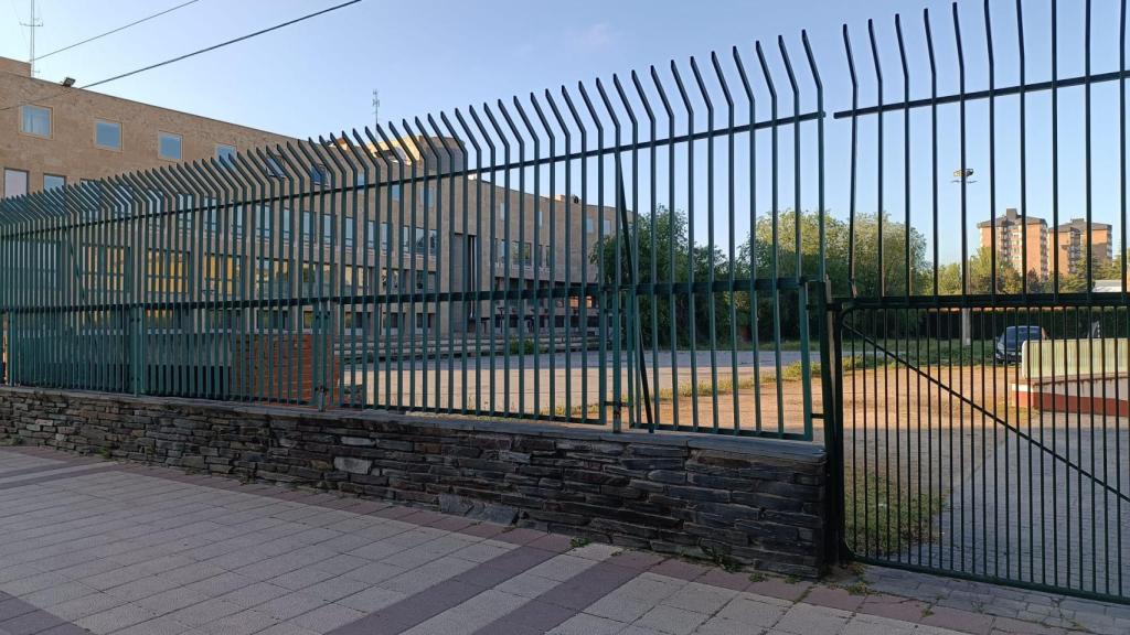 Parcela elegida en la calle Joaquín Velasco Martín, en el barrio de Huerta del Rey