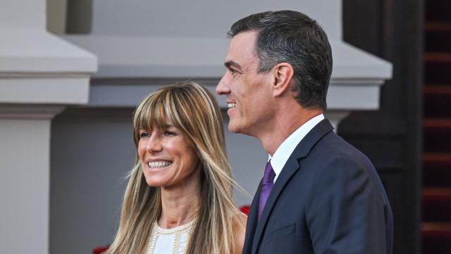 El presidente del Gobierno, Pedro Sánchez, y su esposa, Begoña Gómez, en una foto de archivo.