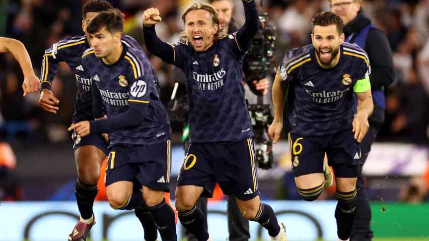 Modric celebra la victoria en los penaltis del Real Madrid contra el Manchester City